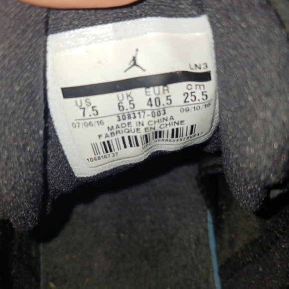 Jordan 12 Lows - Picture 5 of 6